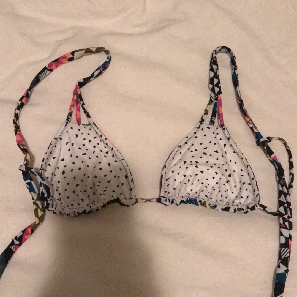 Volcom bikini top - Picture 2 of 3